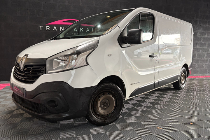 RENAULT TRAFIC FOURGON
